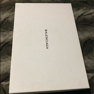 BALENCIAGA SNEAKERS SIZE 13